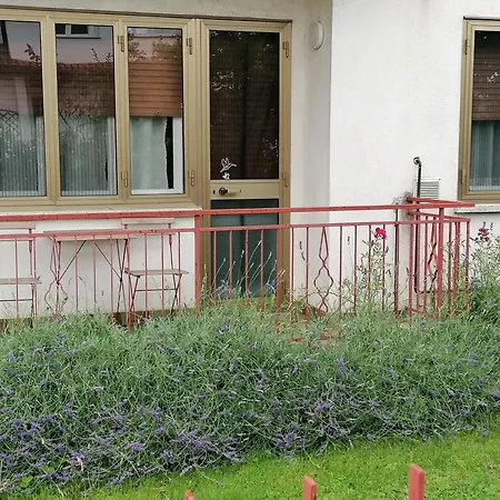 Flavia Apartment *